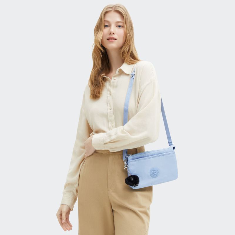 bolsa-kipling-riri-cloudy-sky-blue-ki75902ds