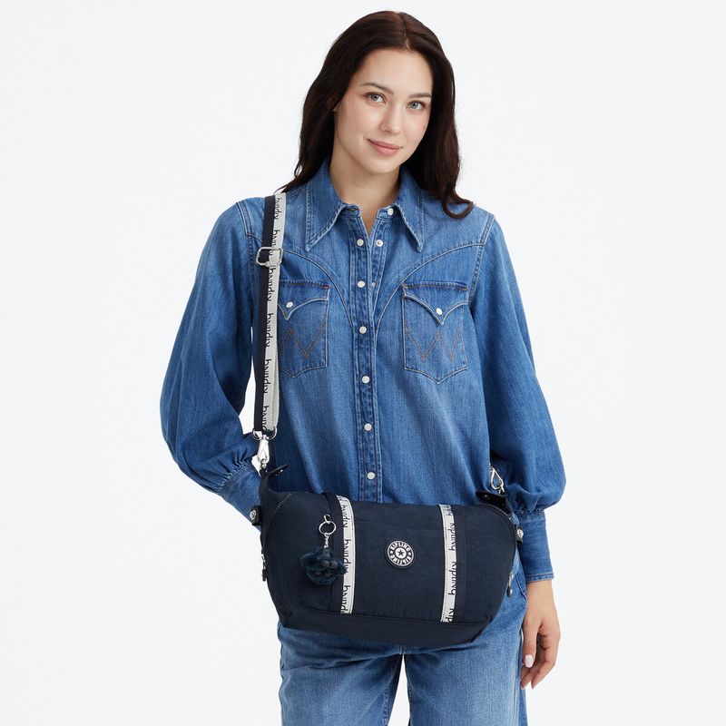 bolsa-kipling-art-baguette-blue-bw-kipling-ki8864u3c_7.jpg