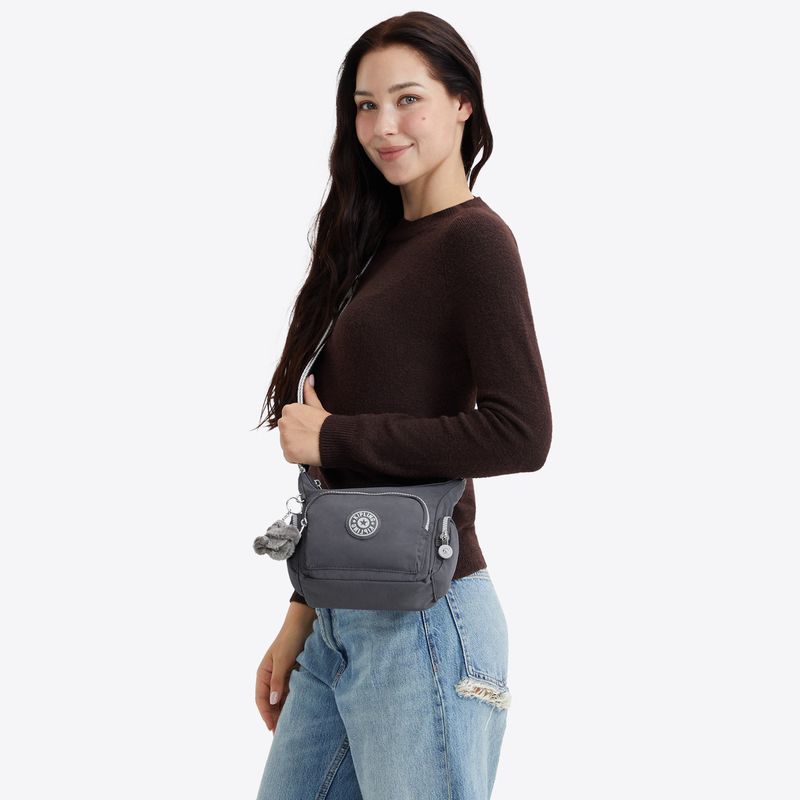 bolsa-pequeña-kipling-gabbie-mini-moonlit-grey-ki3057hv6_5.jpg